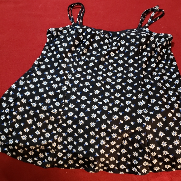 Longitude Women's plus size swimsuit - Picture 1 of 4